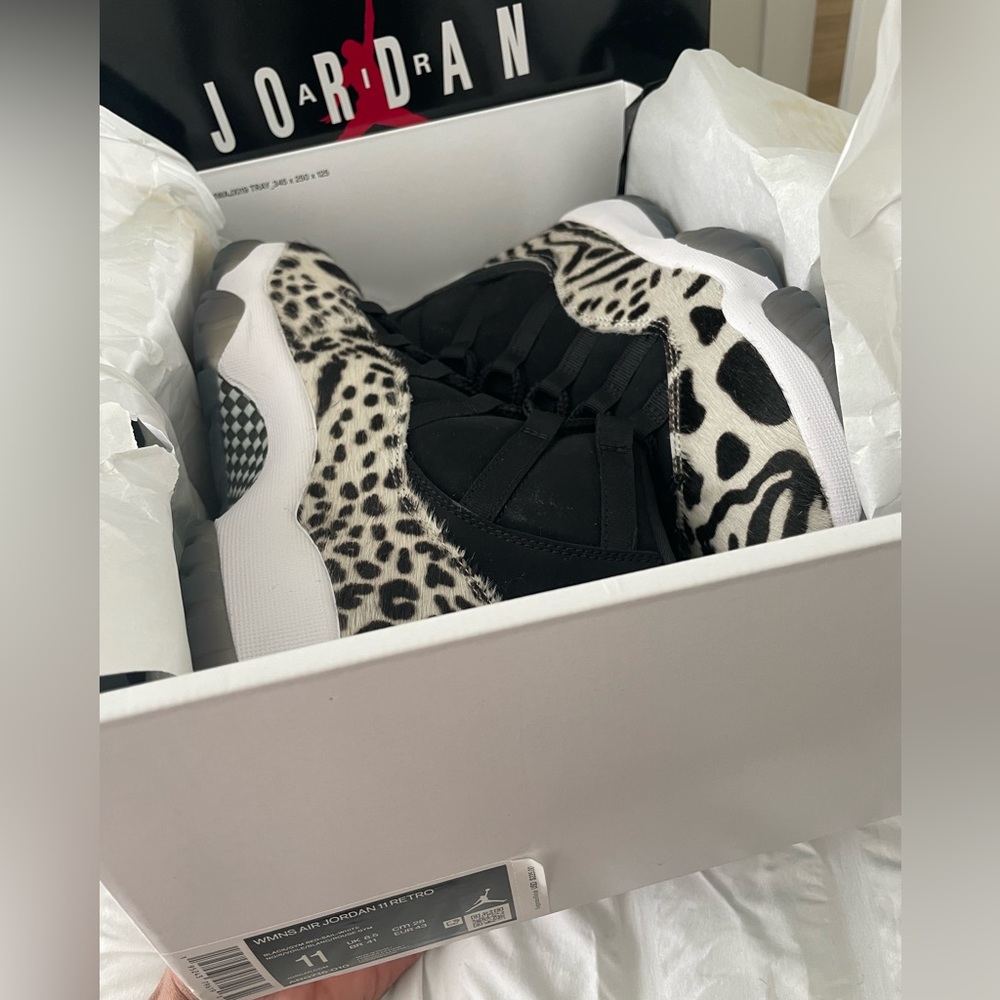 Wmns Air Jordan Women's 11 Retro 'Animal Instinct